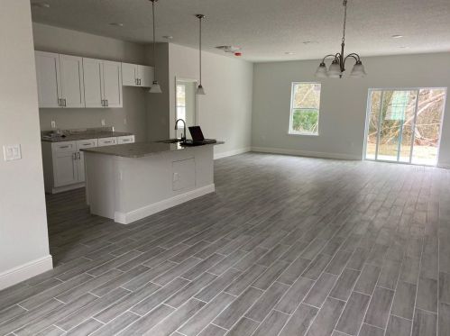 1914 Manatee Ln, Kissimmee, FL 34759-5338