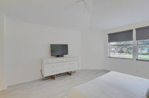 2163 53rd St, Boca Raton FL 33496-3452 exterior