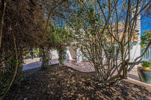 11225 Westonhill Dr, San Diego CA  92126-1447 exterior