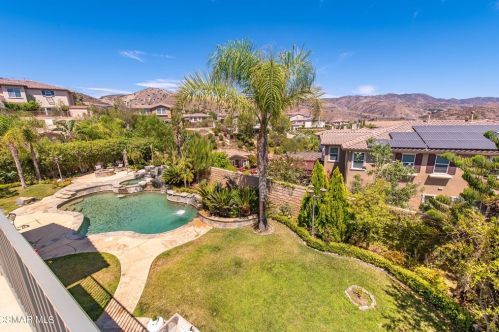 3824 Doheney Ct, Simi Valley CA  93063-0208 exterior