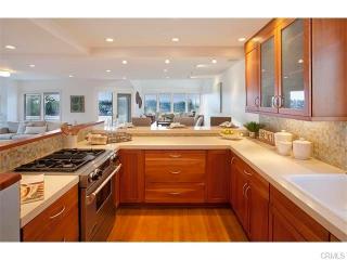 621 19 St, Manhattan Beach CA  90266-2509 exterior