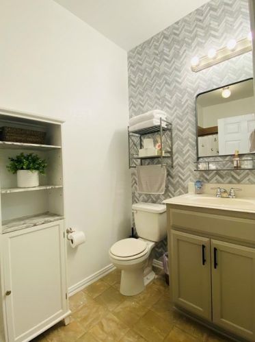 138 Cliff Heights Cir, Dallas TX  75241-5333 exterior