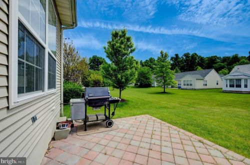 24 Chamber Ln, Columbus NJ  08022-2313 exterior