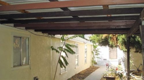 2944 6 St, Riverside CA 92501-0916 exterior