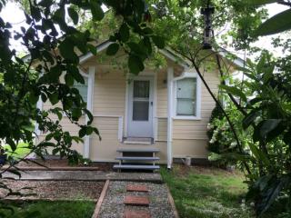 14241 208th St, Kent, WA 98042-3020