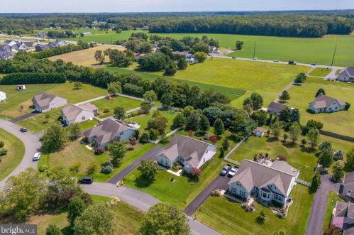 33715 Reservoir Dr, Lewes DE  19958-6863 exterior