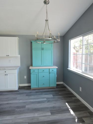 6577 Melrose Dr, North Highlands CA  95660-4378 exterior