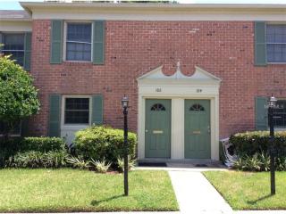 106 Georgetown Dr, Casselberry, FL 32707-6127