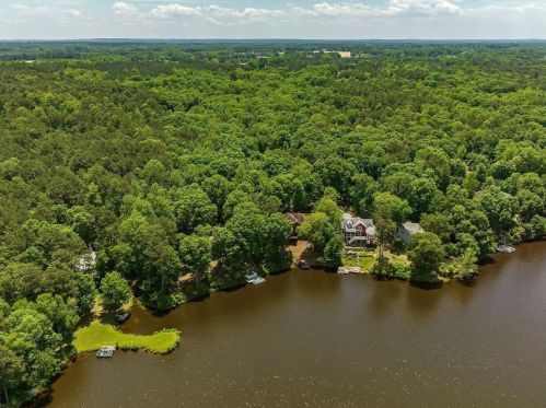 2035 Long Point Trl, Sanford, NC 27332-7449