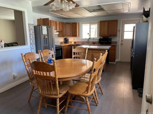 13352 Greentree Ave, Garden Grove, CA 92840-4614