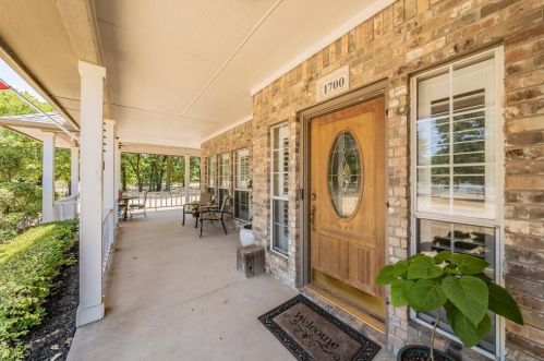 1700 Meadow Way, Terrell, TX 75160-7771