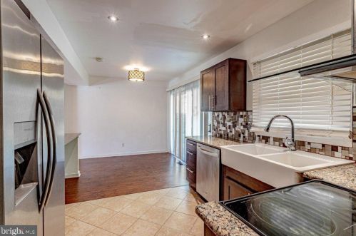 114 Eastbrook Ln, Willingboro NJ  08046-2225 exterior