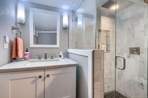 580 Corona St, Denver CO 80218-3940 exterior