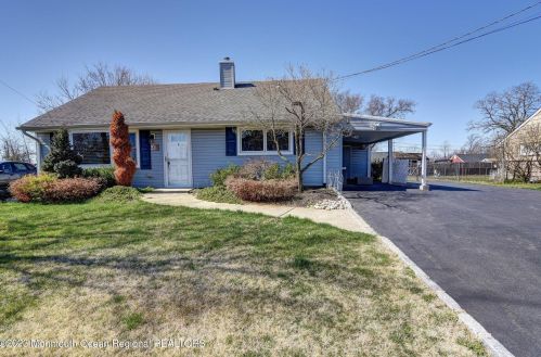 47 Charles Ter, Piscataway NJ  08854-5338 exterior