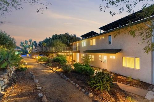 1322 Hamilton Ln, Escondido CA  92029-4316 exterior