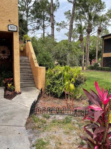 5830 Windhover Dr, Orlando, FL 32819-7538