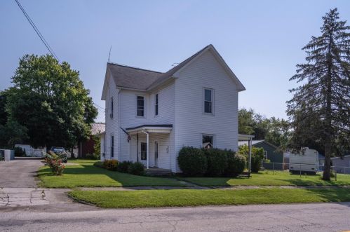 200 Howard St, Clinton County OH  45169-1157 exterior