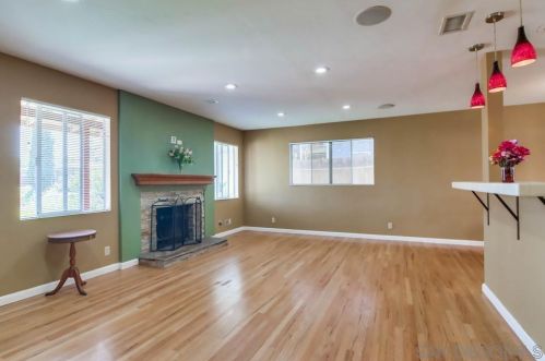 6100 Henderson Dr, La Mesa CA  91942-4016 exterior