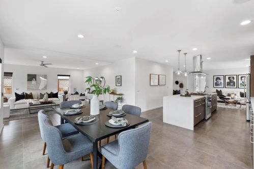 4825 Biona Dr, San Diego CA 92116-2332 exterior