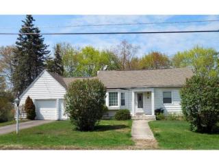 1416 Arch Dr, Vestal, NY 13850-1226