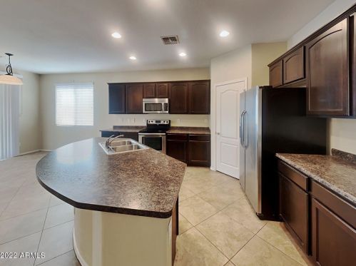 11405 Hubbell St, Avondale AZ  85392-5212 exterior