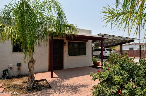 1739 Miles St, Tucson AZ  85719-6240 exterior