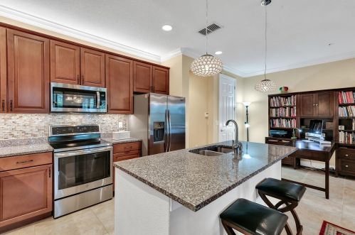 1364 Congressional Ct, Casselberry FL  32708-4362 exterior