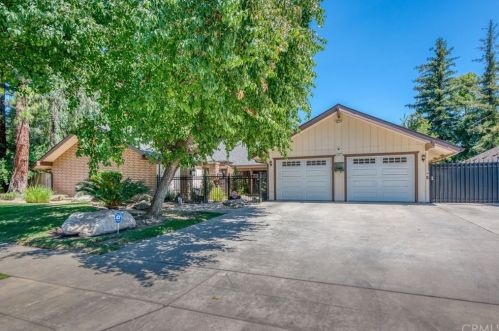 8920 Fuller Ave, Fresno, CA 93720-1628