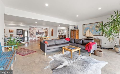 24234 Lands End Dr, Madison Mills VA  22960-3543 exterior