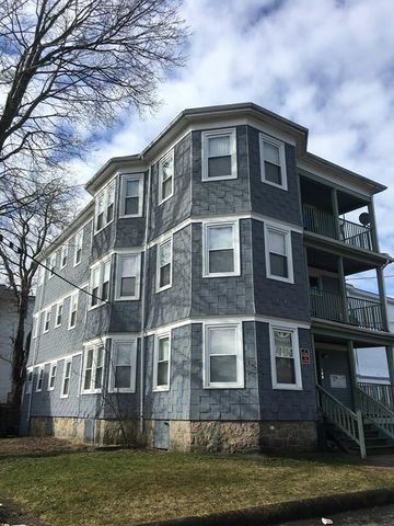 180 Green St, Brockton, MA 02301-3823