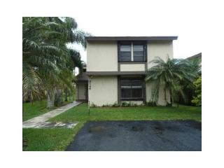 9146 130th Ln, Miami, FL 33176-5842