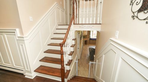 255 Maple St, Islip Manor NY  11751-4801 exterior