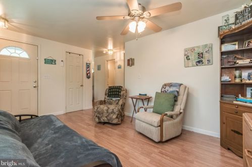 26 Raging River Rd, Falling Waters WV  25419-4247 exterior