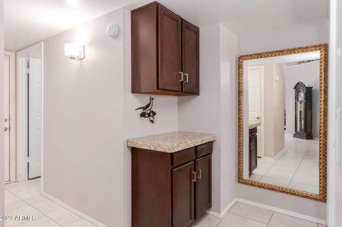 5444 Riviera Dr, Glendale AZ  85304-2422 exterior