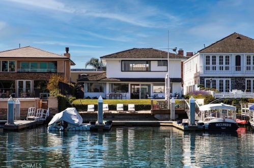 11 Harbor Island Rd, Newport Beach CA  92660 exterior