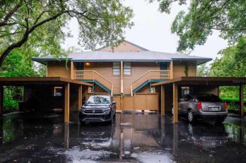1502 Lennox Rd, Palm Harbor, FL 34683-1528