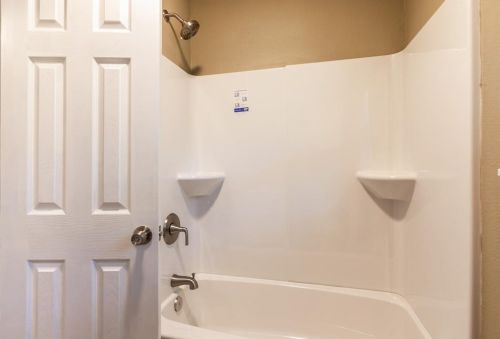 2202 Chestnut Ave, Fort Worth TX  76164-7953 exterior