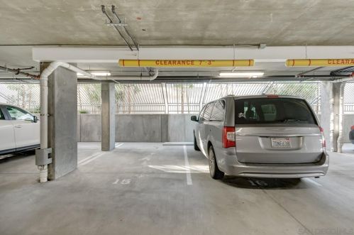 3025 Byron St, San Diego CA 92106-2615 exterior