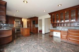 25 Brasch Blvd, Middletown NJ  07748-3161 exterior