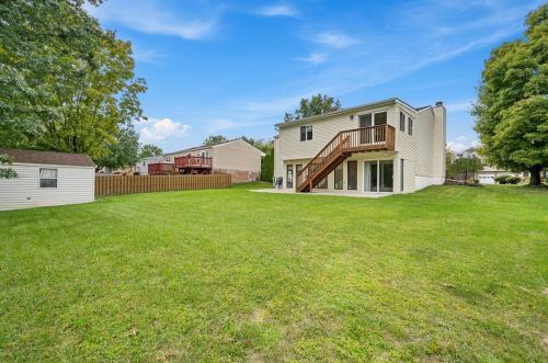228 Pintail Rd, Gibsonia, PA 15044-7934