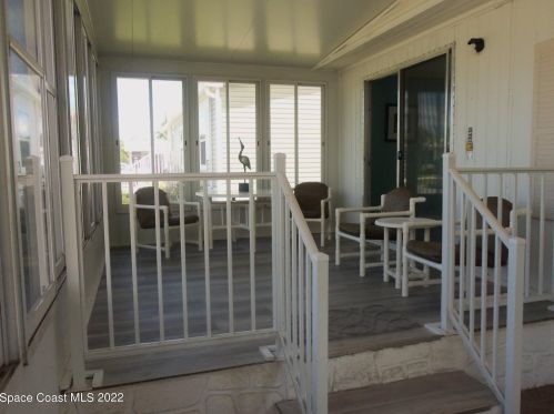 854 Laurel Cir, Sebastian FL  32976-7395 exterior