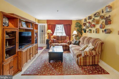 1611 Braken Ave, Wilmington, DE 19808-4371