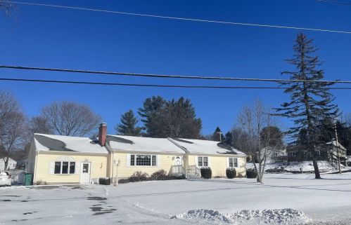 205 Titusville Rd, Poughkeepsie NY  12603-3270 exterior