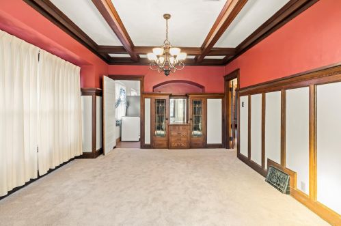 3013 Bartlett Ave, Milwaukee WI 53211-3215 exterior