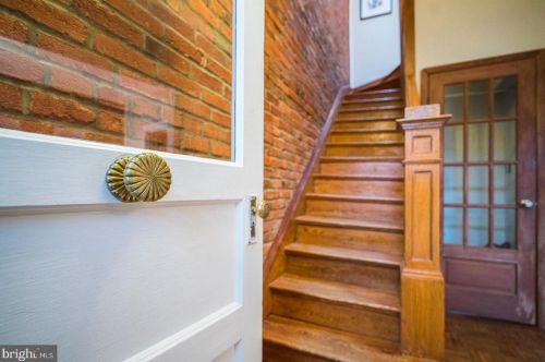 1339 Newton St, Washington, DC 20017-2514
