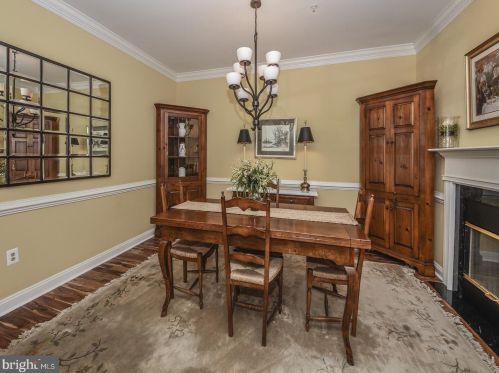 167 Meadow View Ln, Lansdale PA  19446-5930 exterior