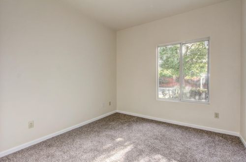 8635 Windsor Point Way, Elk Grove CA  95624-3431 exterior