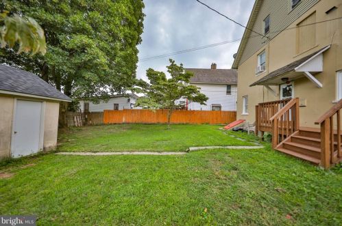 407 2nd St, Bangor PA  18013-2514 exterior