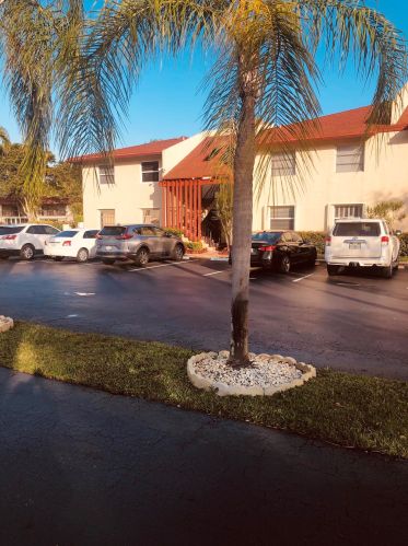 6550 Oriole Blvd, Delray Beach FL  33446-1316 exterior