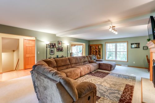 2102 116 St, Kenosha WI 53158-3605 exterior